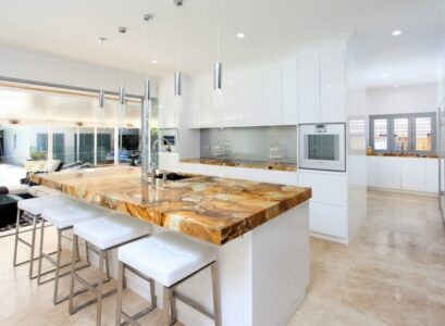 contemporary-kitchen-design-onyx-countertops-ideas-white-kitchen-decor-ideas