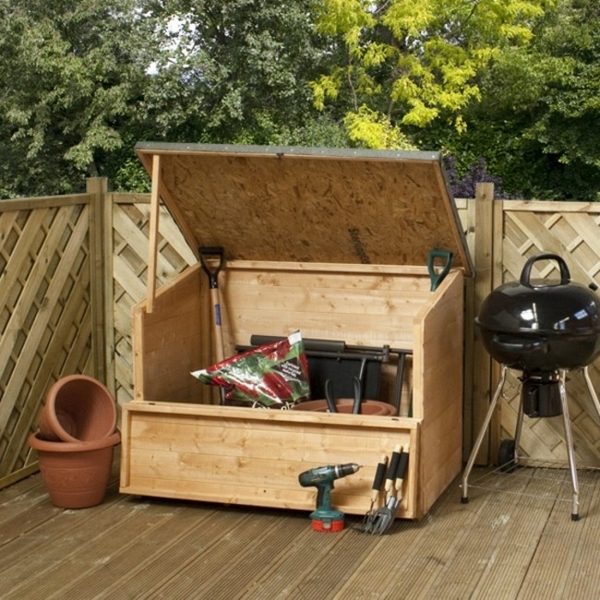garden-storage-ideas-balcony-storage-garden-tools-wooden-chest-cabinet