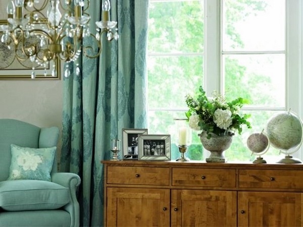 Laura-Ashley-curtains-designs elegant living room curtains ideas