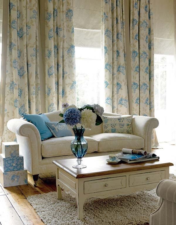 Laura-Ashley-curtains-floral-shabby chic living room decor
