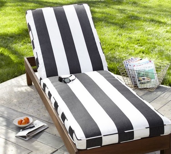 modern-sun-loungers-cushion-ideas-stylish-fabric-design