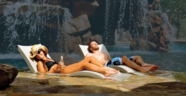 modern-sun-loungers-design-ideas-outdoor-furniture-pool-furniture