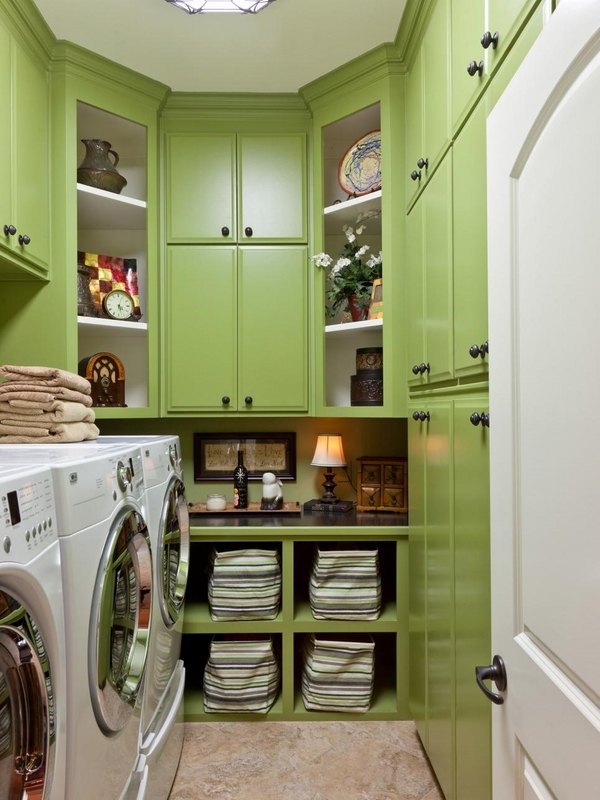  green cabinets 