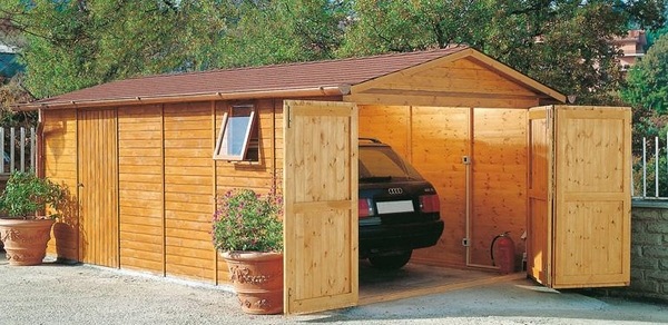 wooden-garages-ideas-advantages-designs safety
