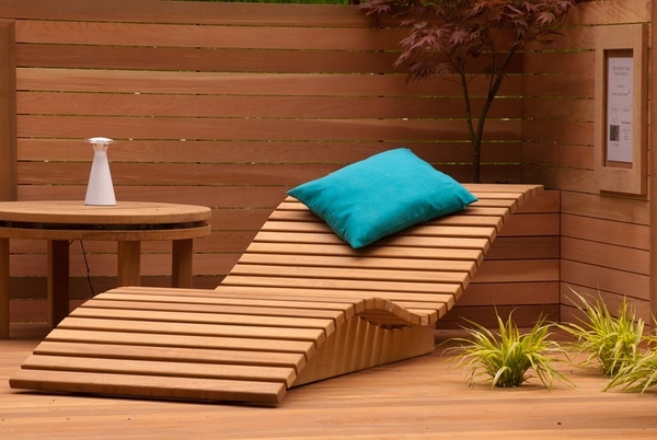 wooden-sun-loungers- modern-outdoor-furniture-design-ideas