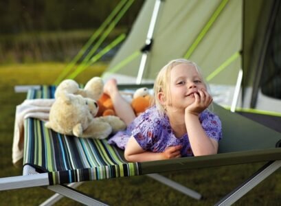 How-to-choose-the-best-camping-cots-camping-equipment-and-furniture-ideas