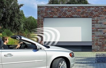 roller-doors-pros-and-cons-remote-control-garage-doors-roller-shutter-garage-doors