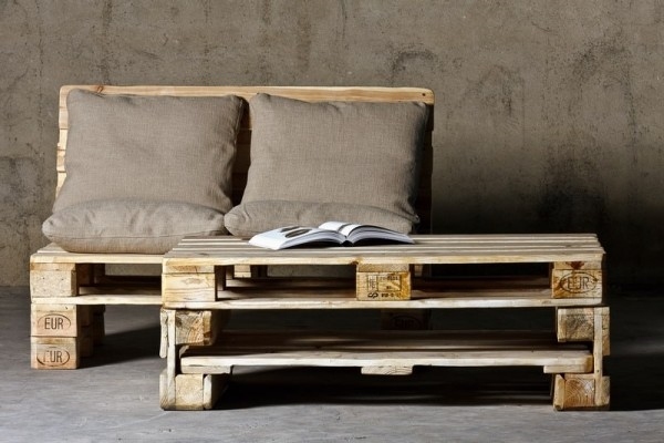 upcycling furniture DIY furniture wooden pallets furniture sofa