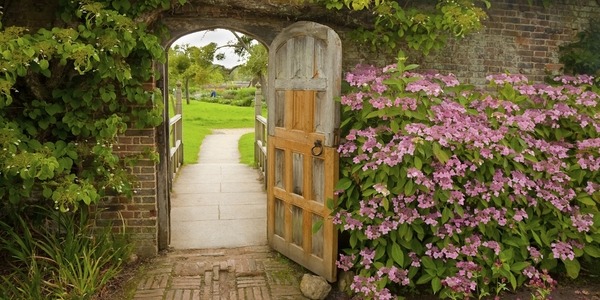 Walled garden design ideas - how to create your own secret garden? on Walled Garden Design
 id=78532