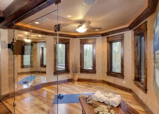Yoga-room-ideas-color-schemes-decorations