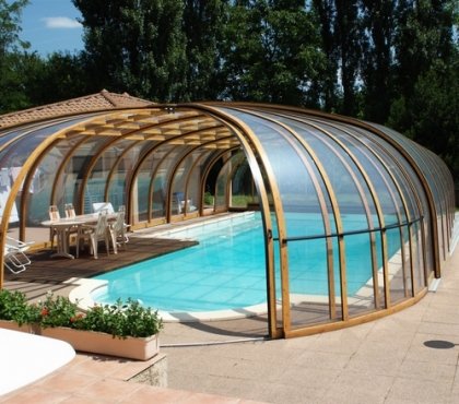 retractable-pool-enclosures-garden-design-ideas-small-pool-deck-outdoor-furniture