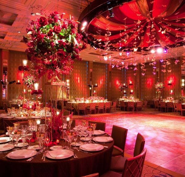 wedding reception ideas wedding uplighting table decor