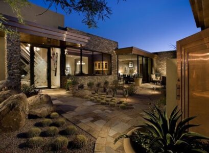 desert-landscaping-ideas-house-entry-front-yard-landscape-rocks-desert-plants
