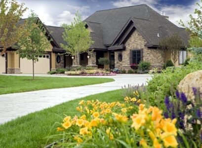 driveway-ideas-driveway-paving-curb-appeal-lawn-blooming-flowers