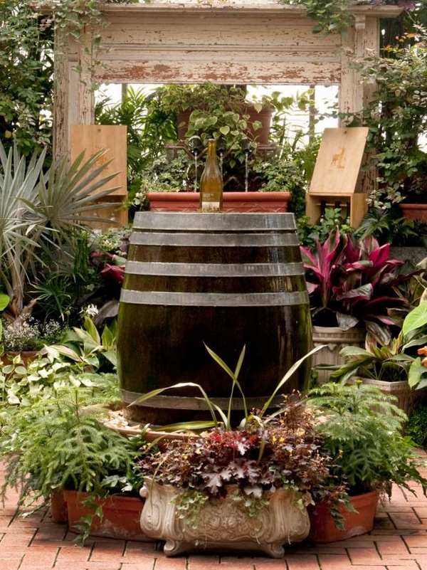 wine-barrel ideas garden decorating ideas fountain 