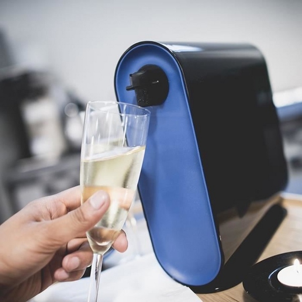wine-dispenser-ideas-modern-design-box-wine-dispenser-compact-shape