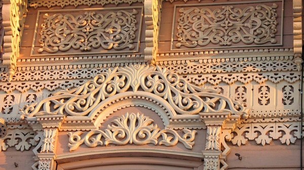 carved facade house exterior decoration 