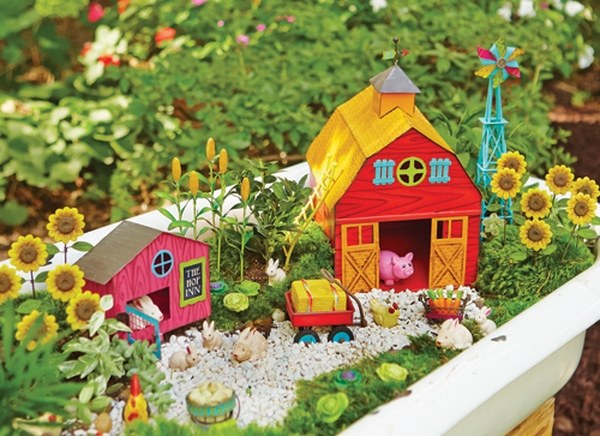 fairy-garden-plans-ideas-mini-garden-ideas-barn 