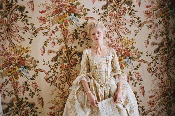 Halloween ideas and costumes for women Marie Antoinette