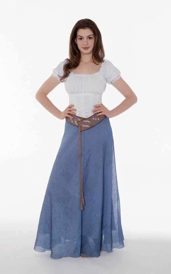 Cool costumes for Halloween Anne hathaway ella enchanted