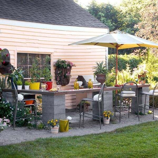 cinder-block-garden-ideas-concrete-blocks-outdoor-kitchen 