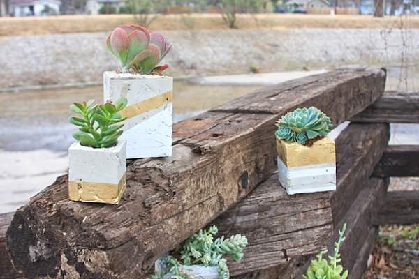 cinder-block-garden-ideas-patio-decorating-ideas 