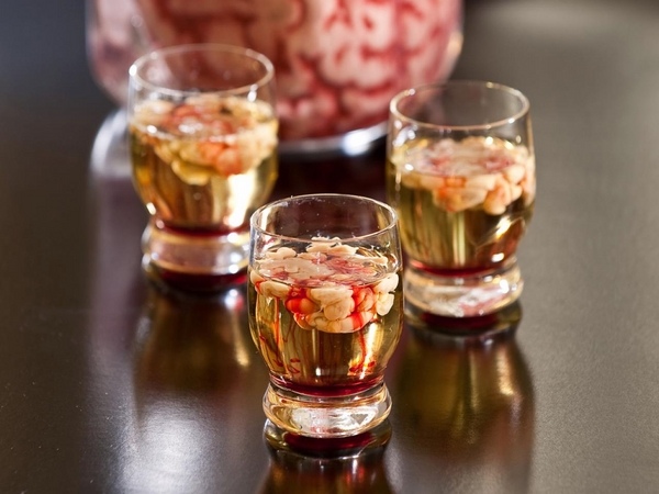 halloween-party-drinking-games-for-adults-Halloween-cocktails