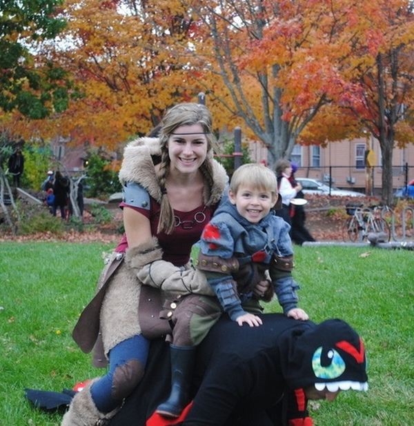trio-halloween-costumes-ideas how to train your dragon