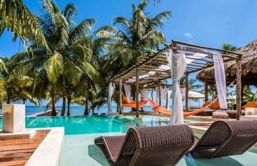 tropical-pools-design-ideas-garden-pool-decorating-ideas-pergola-sun-loungers