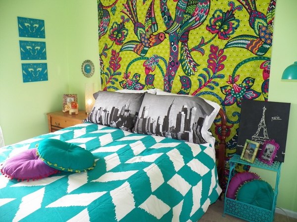 Boho-room-decor-ideas-boho-bedroom -decorating ideas accent wall