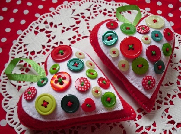Valentine gift ideas DIY heart fabric felt
