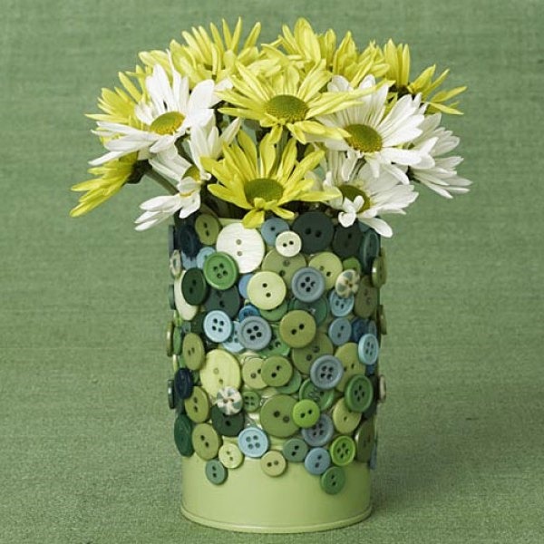 DIY mothers day gift button vase tin can