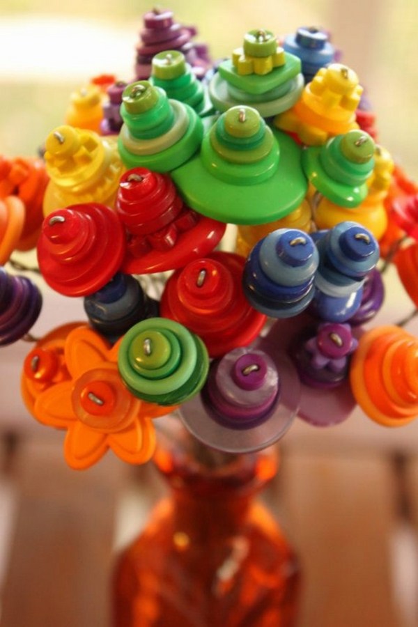 50 Button craft ideas for kids of every age, season and holiday