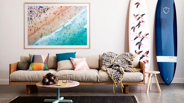 surfboard living room decorating ideas