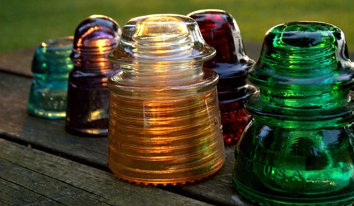 upcycling ideas with antique glass insulators