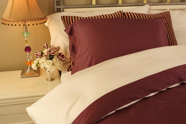 bamboo-sheets-eco friendly-elegant-bedroom-ideas 