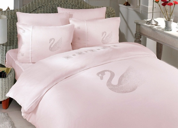 beautiful-bamboo-bedding-set-pink