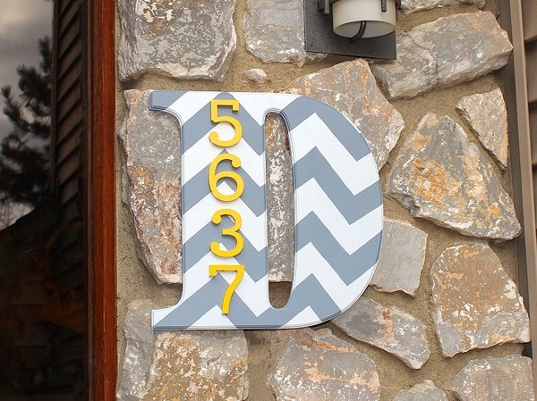 modern-house-numbers-monogram house-number-display-ideas