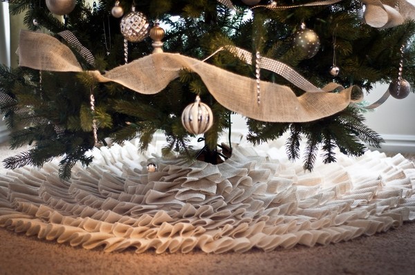 tree burlap lace tree skirt