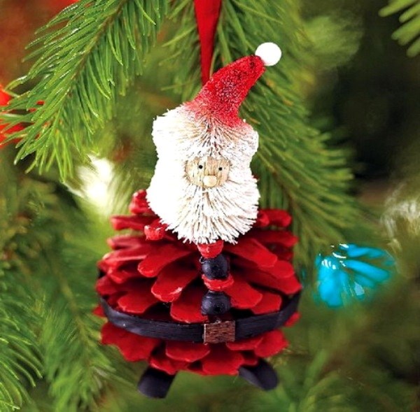 diy christmas tree ornaments pine cones