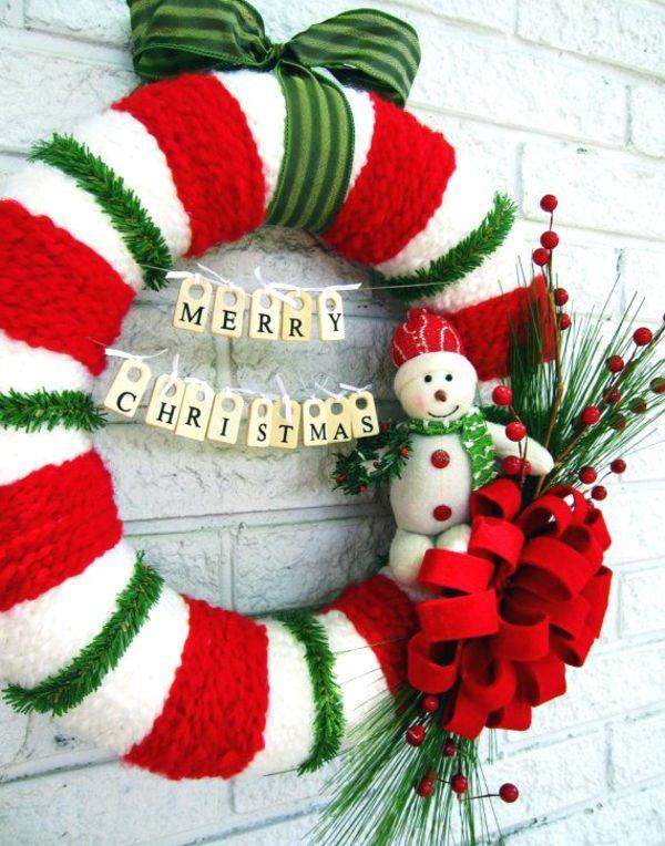 easy diy christmas wreaths yarn wreath 