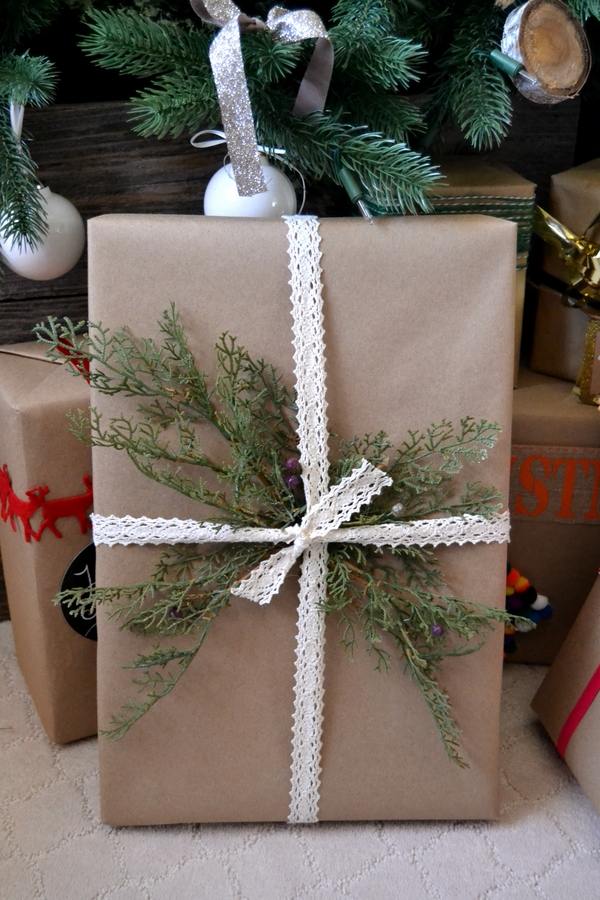 unique christmas gift wrapping ideas diy christmas gift toppers