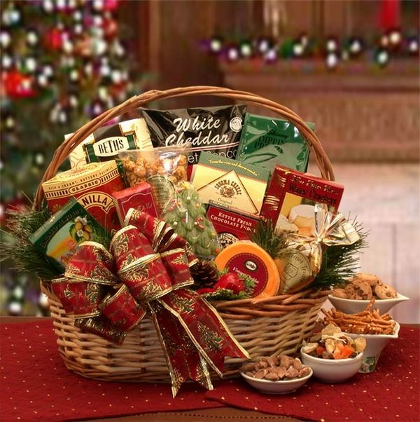 Christmas Basket Ideas The Perfect Gift For Family And Partners