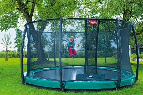 trampoline safety net backyard playground ideas 