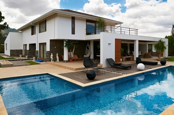 modern home l shaped pool design 