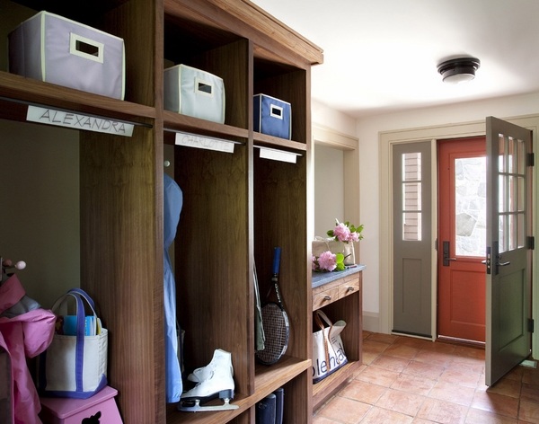 wood-screen-door-mudroom-ideas-rustic-entry-tile-flooring