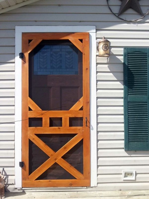 wbeach house entry front door