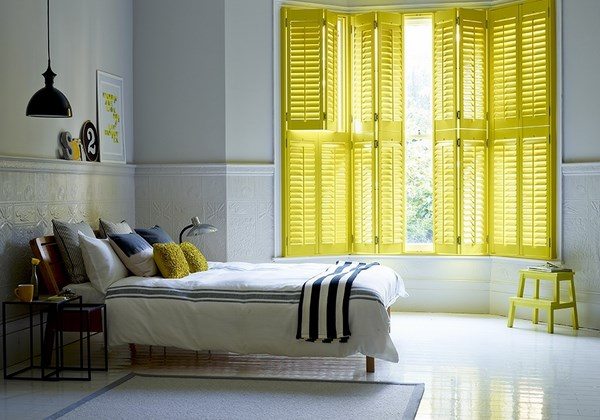 bedroom decorating ideas wooden shutters 