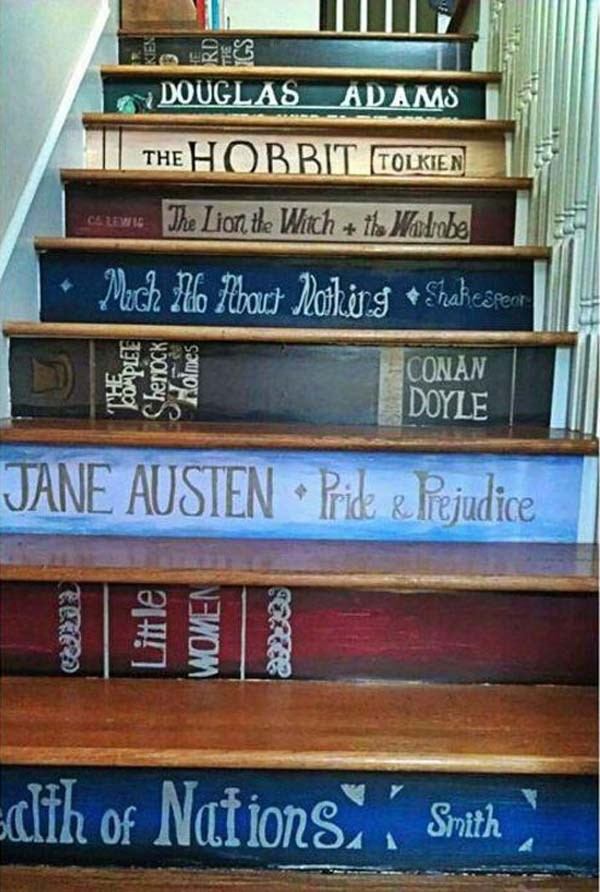 books DIY staircase decoration