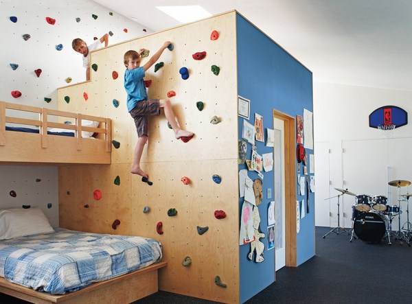 indoor rock climbing wall kids bedroom decorating ideas